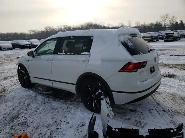 3VV2B7AX6MM103869 2021 VOLKSWAGEN TIGUAN - Image 2