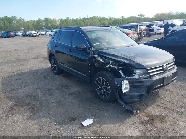 3VV2B7AX6MM124706 2021 VOLKSWAGEN TIGUAN - Image 1
