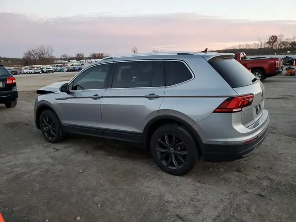 3VV2B7AX6NM096598 2022 VOLKSWAGEN TIGUAN - Image 2