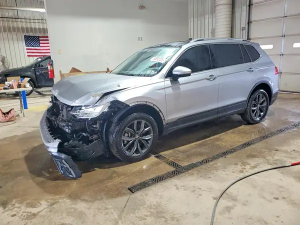 3VV2B7AX6NM160543 2022 VOLKSWAGEN TIGUAN - Image 1