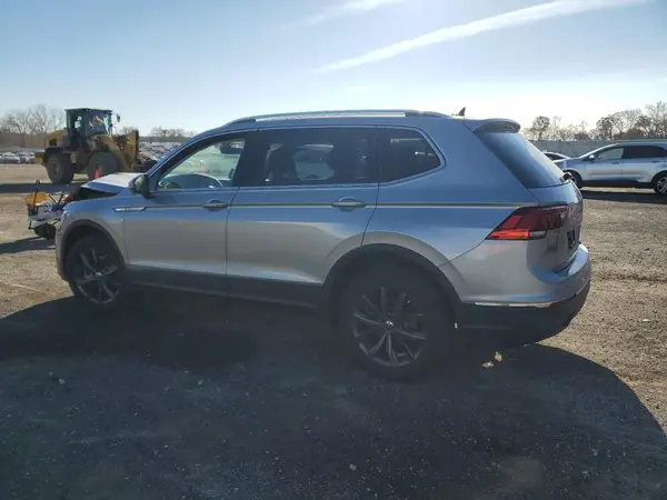 3VV2B7AX6RM035015 2024 VOLKSWAGEN TIGUAN - Image 2