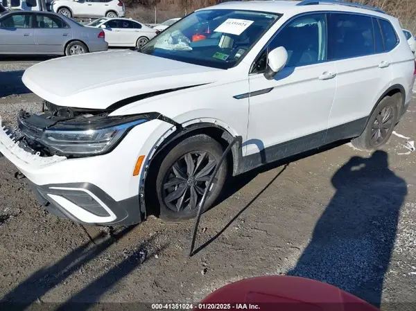 3VV2B7AX6RM035127 2024 VOLKSWAGEN TIGUAN - Image 2