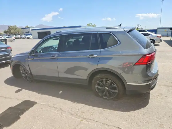 3VV2B7AX6RM108240 2024 VOLKSWAGEN TIGUAN - Image 2