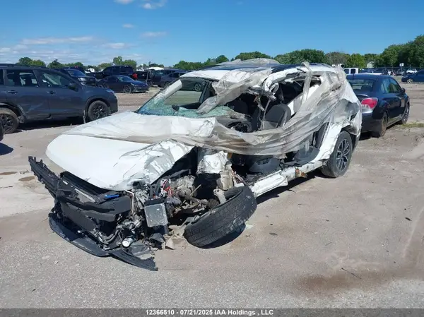 3VV2B7AX7JM008572 2018 VOLKSWAGEN TIGUAN - Image 2