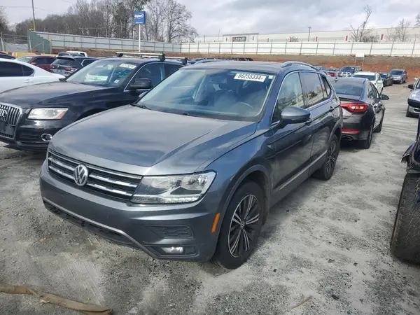 3VV2B7AX7JM044424 2018 VOLKSWAGEN TIGUAN - Image 1