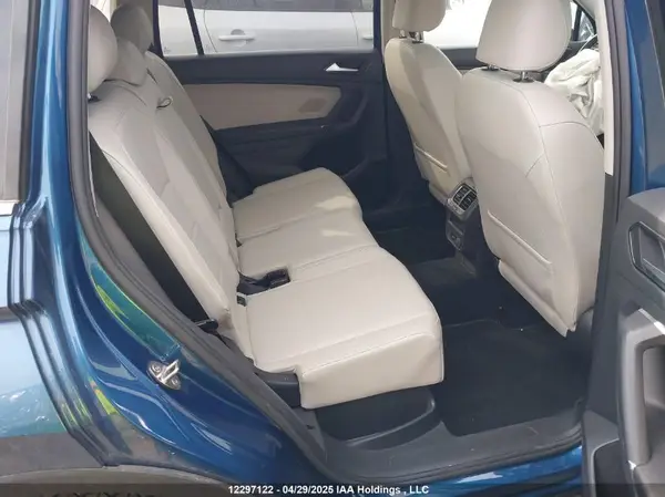 3VV2B7AX7JM050482 2018 VOLKSWAGEN TIGUAN - Image 8