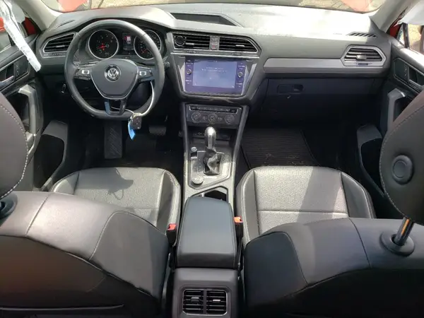 3VV2B7AX7JM070053 2018 VOLKSWAGEN TIGUAN - Image 8