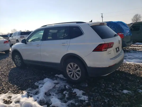 3VV2B7AX7JM080260 2018 VOLKSWAGEN TIGUAN - Image 2