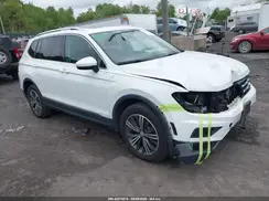 3VV2B7AX7JM099570 2018 VOLKSWAGEN TIGUAN