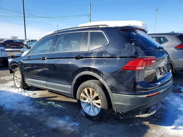 3VV2B7AX7JM107165 2018 VOLKSWAGEN TIGUAN - Image 2
