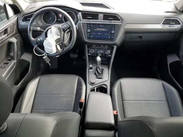 3VV2B7AX7JM109062 2018 VOLKSWAGEN TIGUAN - Image 8