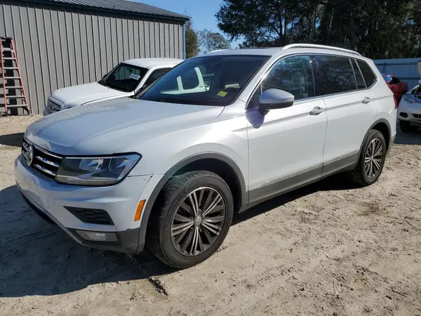 3VV2B7AX7JM132504 2018 VOLKSWAGEN TIGUAN - Image 1