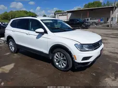 3VV2B7AX7JM152610 2018 VOLKSWAGEN TIGUAN