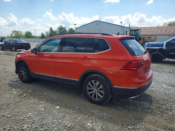 3VV2B7AX7JM159699 2018 VOLKSWAGEN TIGUAN - Image 2