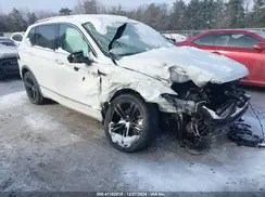 3VV2B7AX7JM205306 2018 VOLKSWAGEN TIGUAN