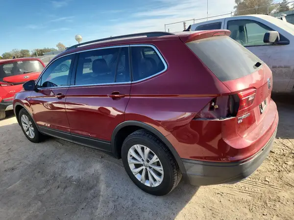 3VV2B7AX7KM024109 2019 VOLKSWAGEN TIGUAN - Image 2