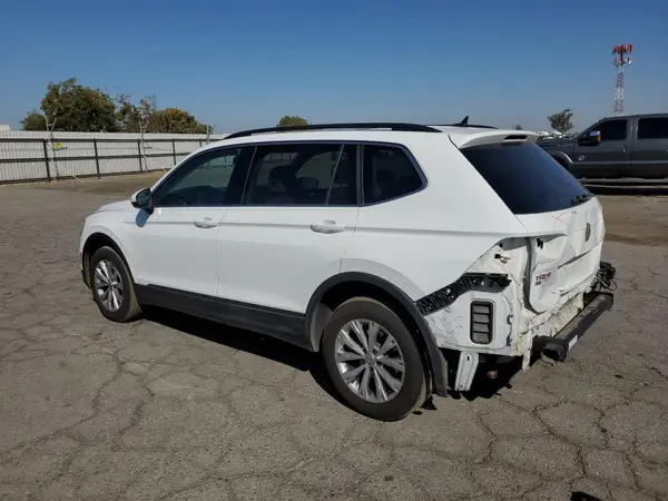 3VV2B7AX7KM039371 2019 VOLKSWAGEN TIGUAN - Image 2