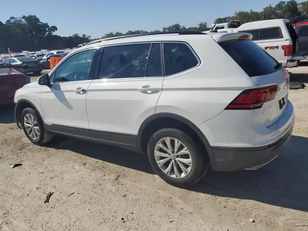 3VV2B7AX7KM056946 2019 VOLKSWAGEN TIGUAN - Image 2
