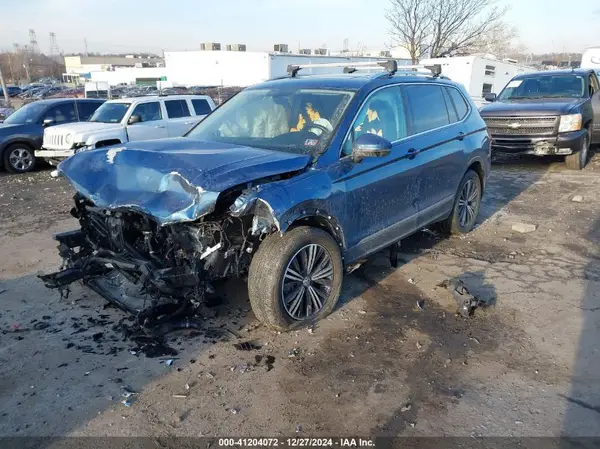 3VV2B7AX7KM078705 2019 VOLKSWAGEN TIGUAN - Image 2