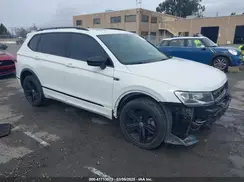 3VV2B7AX7KM083449 2019 VOLKSWAGEN TIGUAN