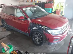 3VV2B7AX7KM095620 2019 VOLKSWAGEN TIGUAN
