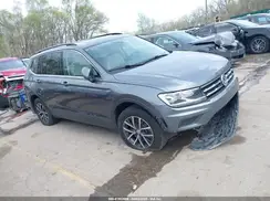 3VV2B7AX7KM136831 2019 VOLKSWAGEN TIGUAN