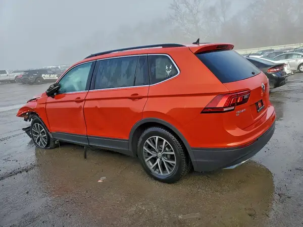 3VV2B7AX7KM152513 2019 VOLKSWAGEN TIGUAN - Image 2