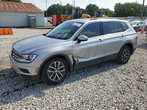3VV2B7AX7KM153015 2019 VOLKSWAGEN TIGUAN - Image 1