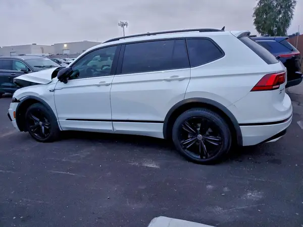 3VV2B7AX7KM160532 2019 VOLKSWAGEN TIGUAN - Image 2