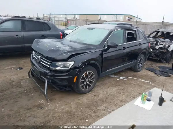 3VV2B7AX7KM173264 2019 VOLKSWAGEN TIGUAN - Image 2