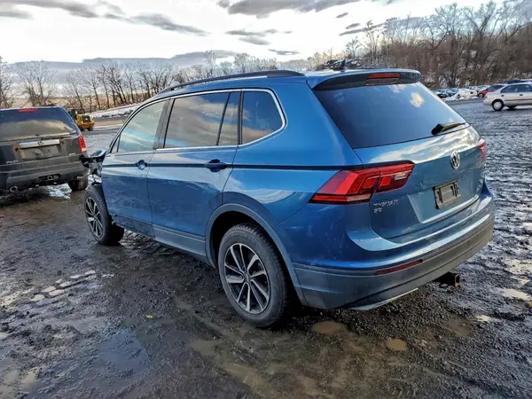 3VV2B7AX7KM183907 2019 VOLKSWAGEN TIGUAN - Image 2