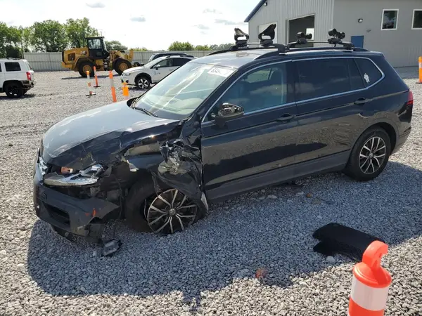 3VV2B7AX7KM185818 2019 VOLKSWAGEN TIGUAN - Image 1