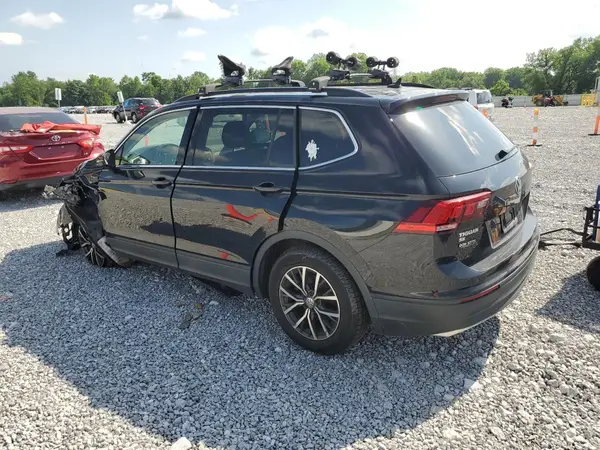 3VV2B7AX7KM185818 2019 VOLKSWAGEN TIGUAN - Image 2
