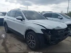 3VV2B7AX7KM186127 2019 VOLKSWAGEN TIGUAN