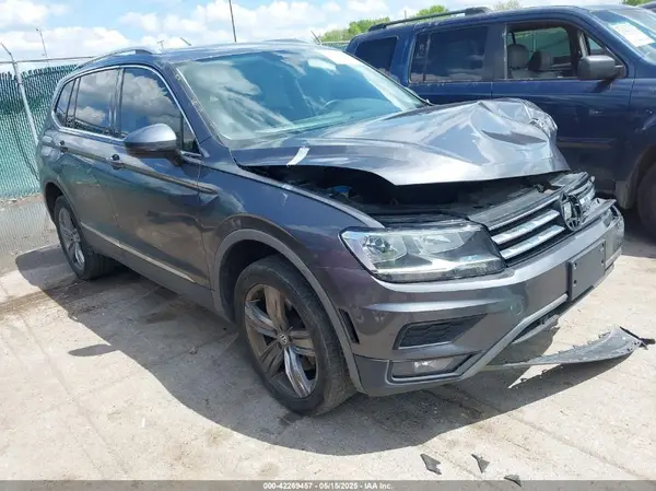 3VV2B7AX7LM113597 2020 VOLKSWAGEN TIGUAN - Image 1