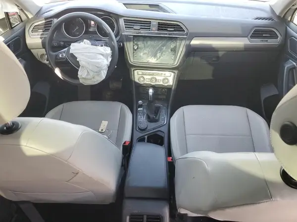 3VV2B7AX7LM125832 2020 VOLKSWAGEN TIGUAN - Image 8