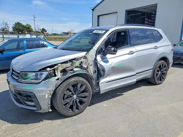 3VV2B7AX7LM130934 2020 VOLKSWAGEN TIGUAN - Image 1