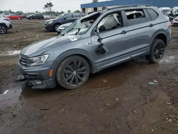 3VV2B7AX7LM143165 2020 VOLKSWAGEN TIGUAN - Image 1