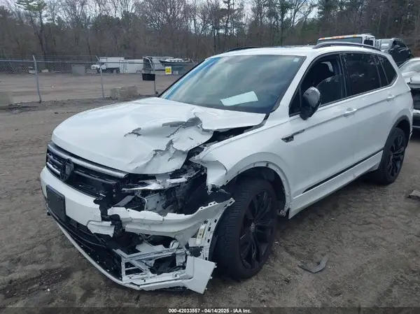 3VV2B7AX7LM143652 2020 VOLKSWAGEN TIGUAN - Image 2