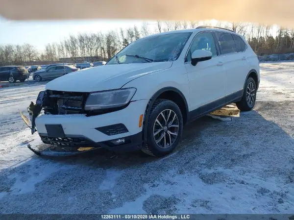 3VV2B7AX7LM156336 2020 VOLKSWAGEN TIGUAN - Image 2