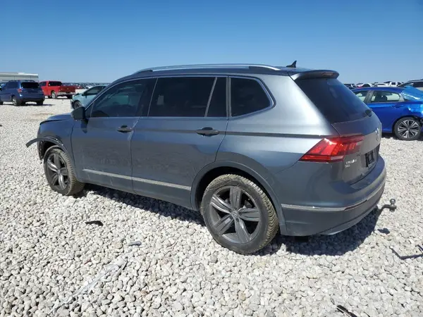 3VV2B7AX7LM168535 2020 VOLKSWAGEN TIGUAN - Image 2