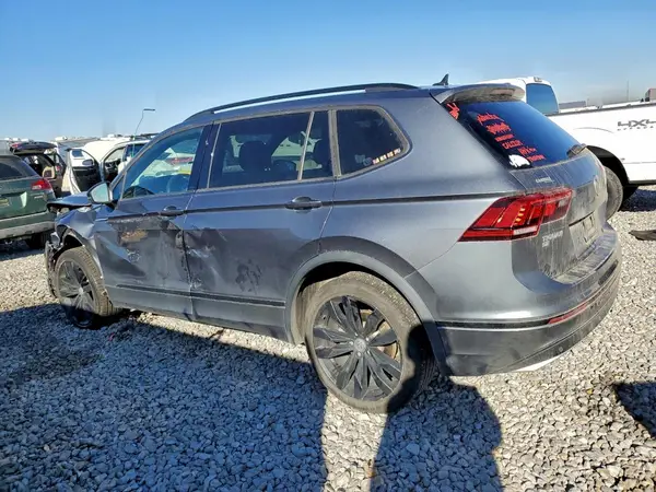 3VV2B7AX7MM007121 2021 VOLKSWAGEN TIGUAN - Image 2