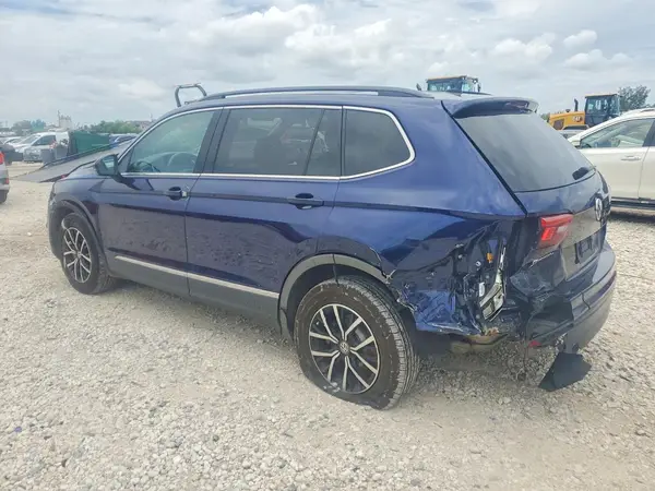 3VV2B7AX7MM065536 2021 VOLKSWAGEN TIGUAN - Image 2