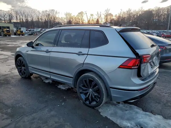 3VV2B7AX7MM112239 2021 VOLKSWAGEN TIGUAN - Image 2