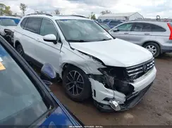 3VV2B7AX7MM123550 2021 VOLKSWAGEN TIGUAN