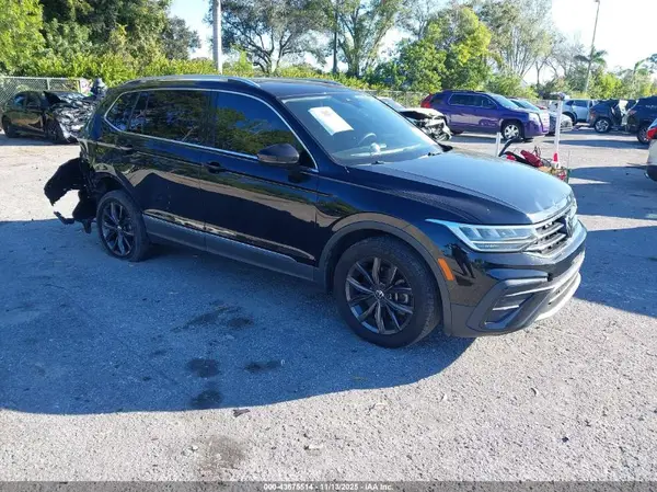 3VV2B7AX7NM017780 2022 VOLKSWAGEN TIGUAN - Image 1
