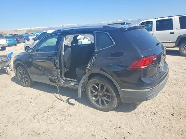 3VV2B7AX7NM047121 2022 VOLKSWAGEN TIGUAN - Image 2