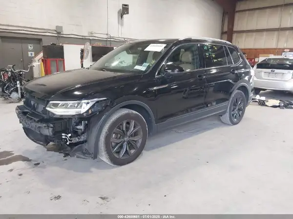 3VV2B7AX7NM078742 2022 VOLKSWAGEN TIGUAN - Image 2