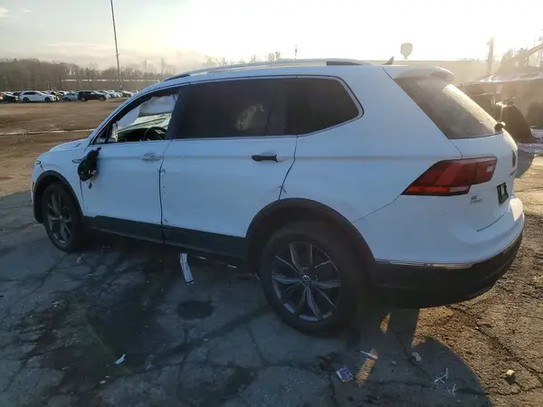 3VV2B7AX7RM030423 2024 VOLKSWAGEN TIGUAN - Image 2