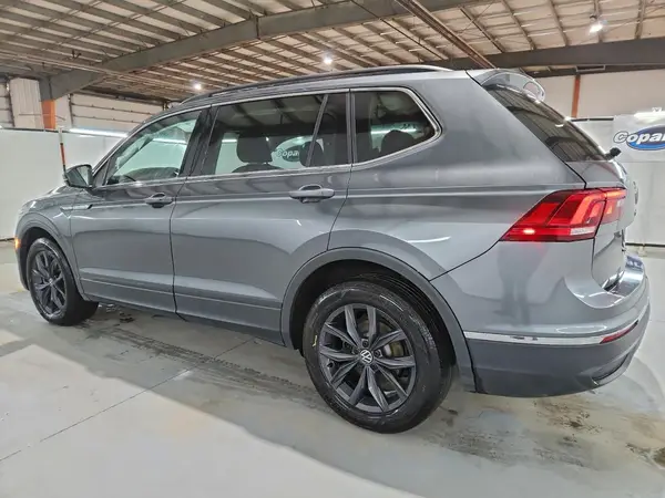 3VV2B7AX7RM123460 2024 VOLKSWAGEN TIGUAN - Image 2